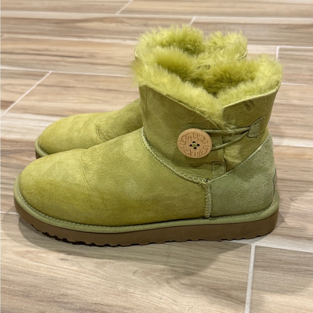 Ugg Mini Bailey Button boots - Lime Green hard to… - image 2